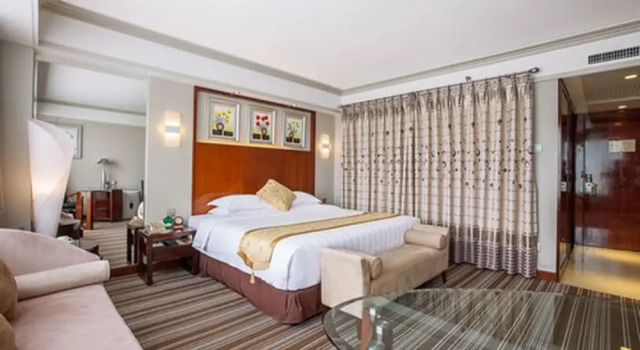 Номер Deluxe Starcity Hotel Zhuhai