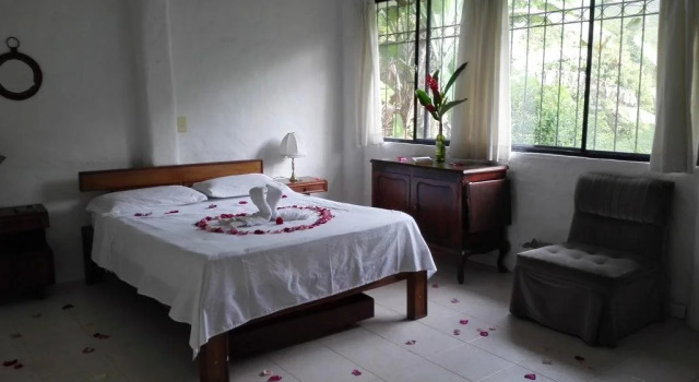 Duck House, Boek Hotel La Vega Cundinamarca