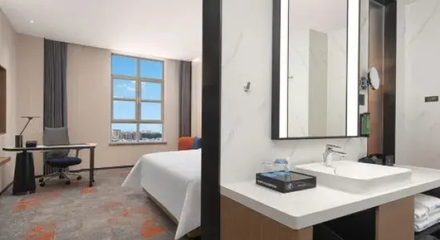 Camera Superior Hampton by Hilton  Yining
