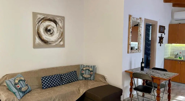 Апартаменты c 1 комнатой Waterfront studio Nea Iraklitsa