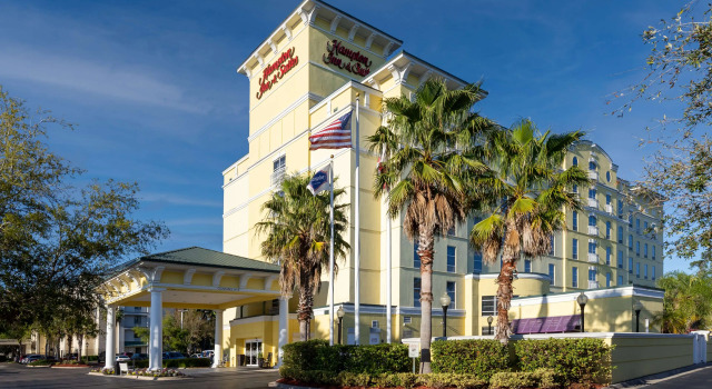 Hampton Inn & Suites Jacksonville Deerwood Park, Забронировать Отель Джэксонвилл штат Флорида