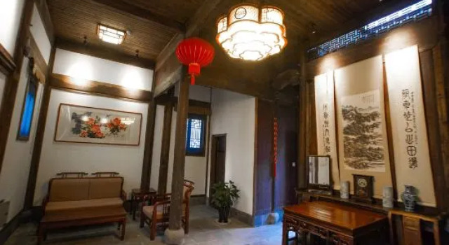 Люкс Deluxe France Family Hostel