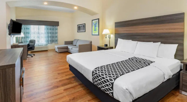 Номер Standard La Quinta by Wyndham Garland Harbor Point