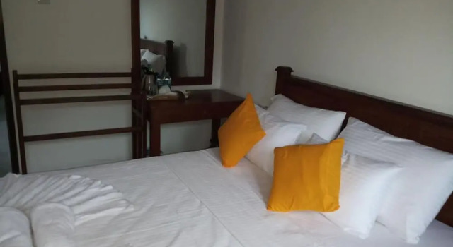 Rock Edge Residence, Забронировать Отель Отели Округа Галле 3 звезды, 3*