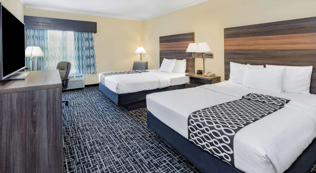 Четырёхместный номер Standard La Quinta by Wyndham Garland Harbor Point