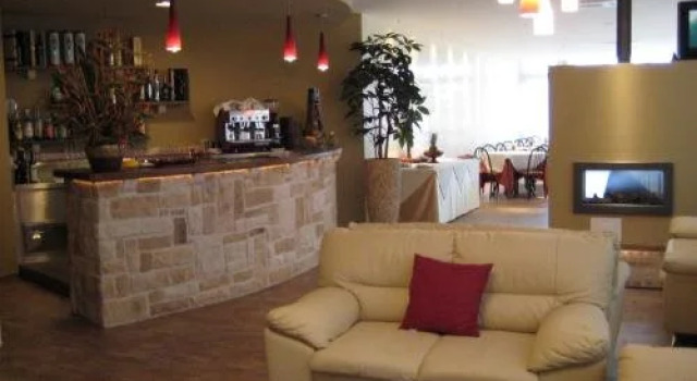 Hotel La Terrazza Del Quadrifoglio, Book Hotel Hoteller i Cisternino med parkering, Parkering