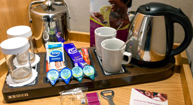 Двухместный номер Standard Crowne Plaza London Ealing by IHG