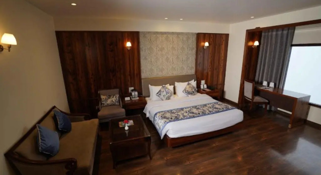 Номер Standard Hotel The Twin Towers