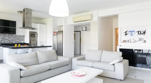 Апартаменты Frishman 3 Bedrooms Apartment
