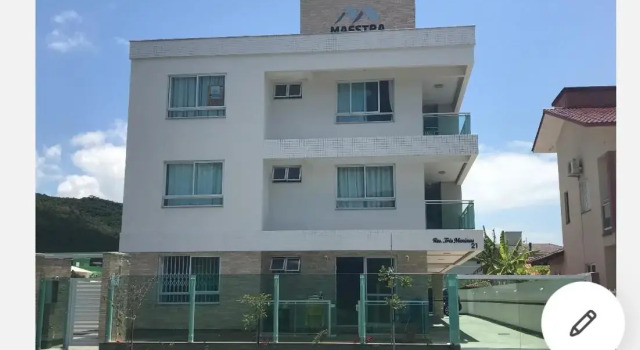 Apto de 3 quartos na Praia de Palmas, com garagem
