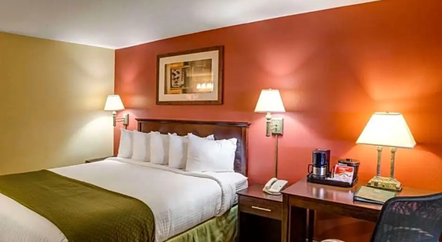 Двухместный номер Standard с видом на озеро Quality Inn Ashland - Lake Superior
