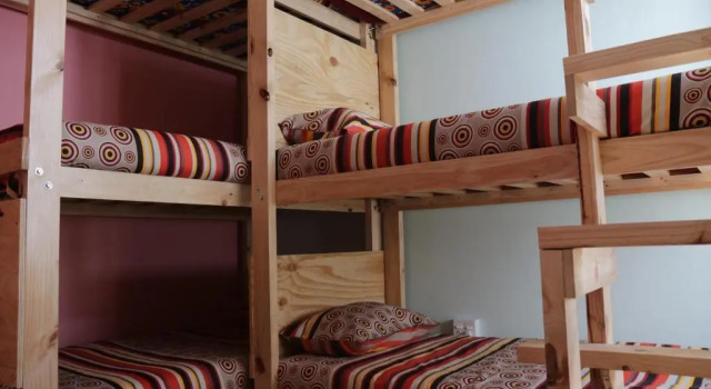 Кровать в общем номере (женский номер) Urban Hive Backpackers
