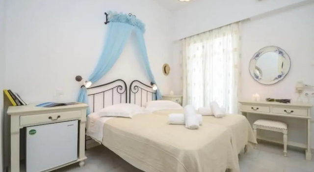 Номер Economy с частичным видом на море Galini Hotel