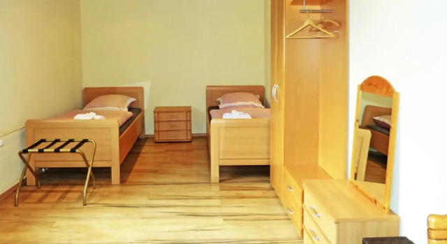 Апартаменты Messe-Zimmer TuS-Treff