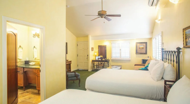 Номер Premium Castillo Inn at the Beach