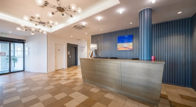 Hotel Les Flots - Chatelaillon Plage, Rezerwuj Hotel Hotele SPA w Charente-Maritime, SPA