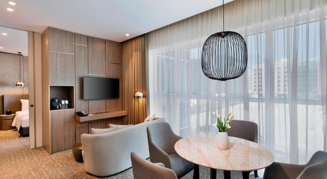 Полулюкс Courtyard by Marriott Dubai, Al Barsha