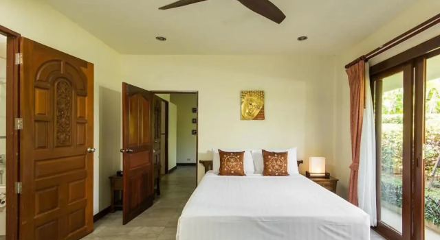 3 Bedroom Pool Villa SDV105-20 seconds walk to beach-By Samui Dream Villas, Забронировать Вилла Коттеджи Южного Таиланда, Коттедж
