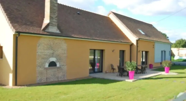 Villa in Monce-en-belin Near Le Mans Circuit, Забронировать Вилла Коттеджи Ле-Ман, Коттедж
