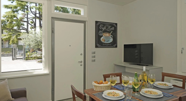 Villa Caterina 3 - LOC, Забронировать Вилла Дезенцано-дель-Гарда озеро Гарда