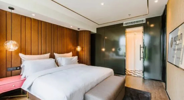 Люкс Executive Kunlun Gloria Seaview Resort
