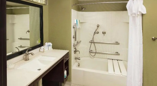Номер Standard Home2 Suites by Hilton Salt Lake City/Layton