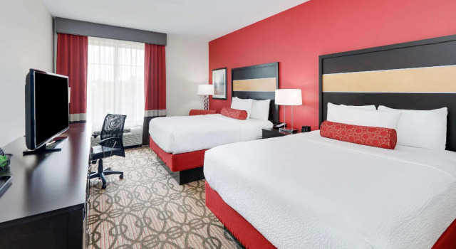Двухместный номер Deluxe La Quinta Inn & Suites by Wyndham Starkville at MSU