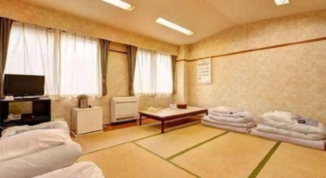 Business Hotel Mishima, Buchen Sie Hotel Kure Hiroshima