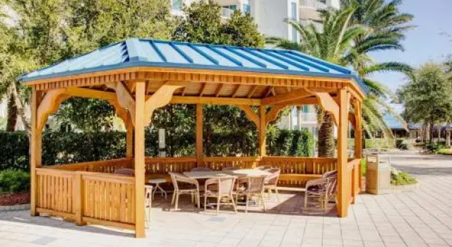 Palms Resort #2413 by RealJoy, Rezerwuj Ośrodek wypoczynkowy Hotele w Emerald Coast z parkingiem, Parking