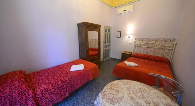 Трёхместный номер Standard Hostal Horizonte