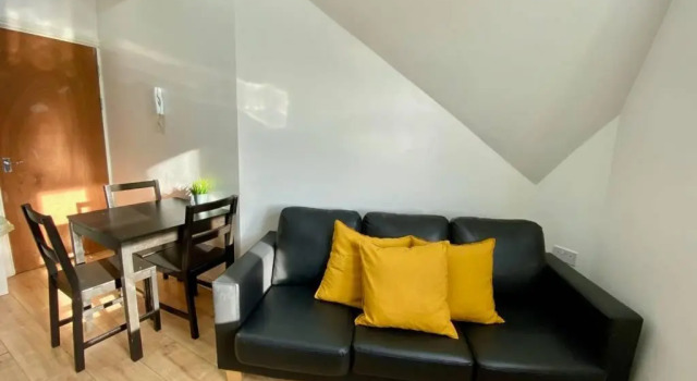 Group Of 8 Apartments For Up To 34 People By Centre!, Забронировать Апартаменты/квартира Апартаменты Кардиффа, рядом с Замок Кардифф, Апартаменты/квартира