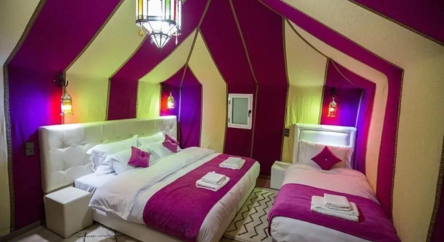 Merzouga Desert Camp, Rezervovat Hotel Hotely v Meknes-Tafilalet s parkováním, Parkování