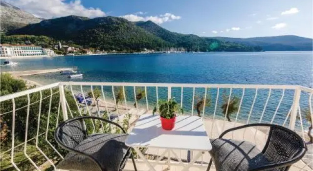 Two-Bedroom Apartment Slano with Sea view 02, Забронировать Апартаменты/квартира Отели Региона Дубровника с парковкой, Парковка