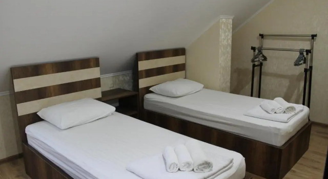Hotel Lion, Book Hotel Ureki Guria