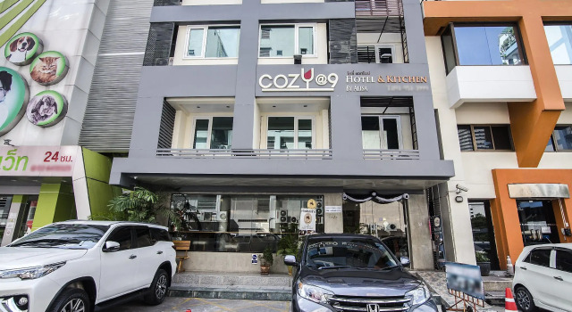 Cozy At 9 Hotel And Kitchen