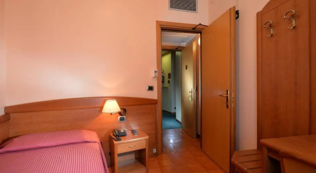 Одноместный номер Economy Hotel Siena