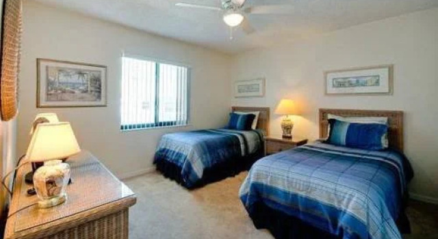 Gulf Watch Condominiums, Забронировать Отель Отели Брейдентон с парковкой, рядом с Bradenton Beach Parasailing, Парковка