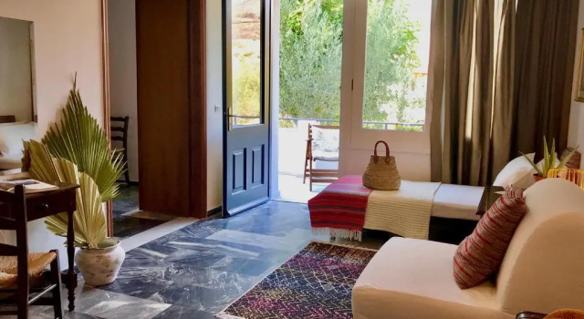 Номер Standard Theodora Hotel