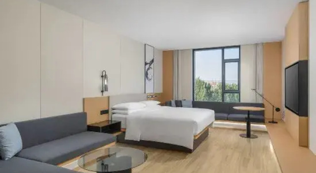 O podwyższonym standardzie suite Fairfield By Marriott Yining