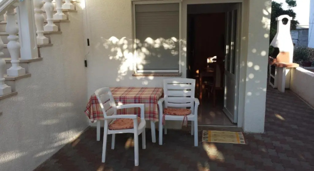 Студия Apartments B&B
