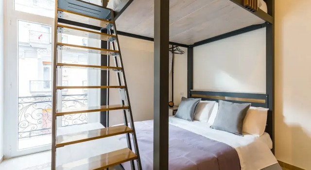 Central Station Apartments & Suites by Wonderful Italy