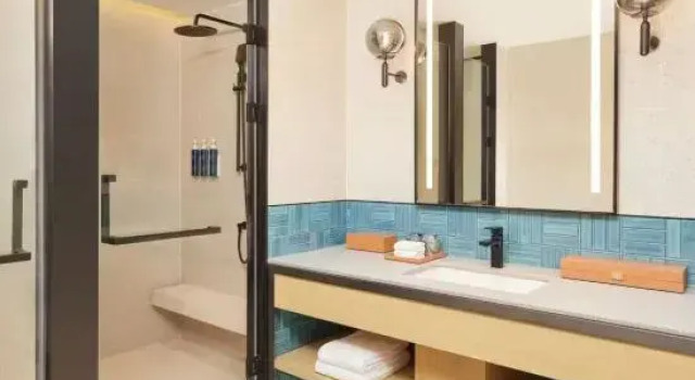 Номер Standard Four Points by Sheraton Chongqing North Railway Station