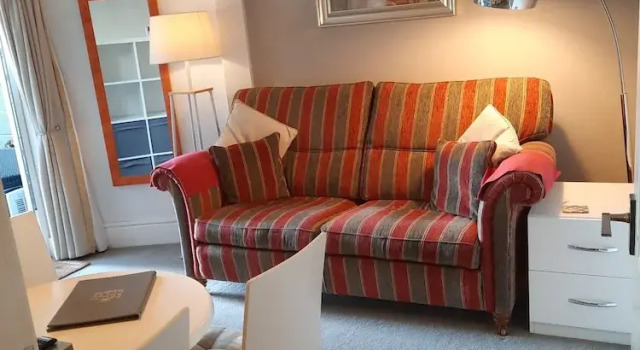 Huoneisto Devon Court Hotel