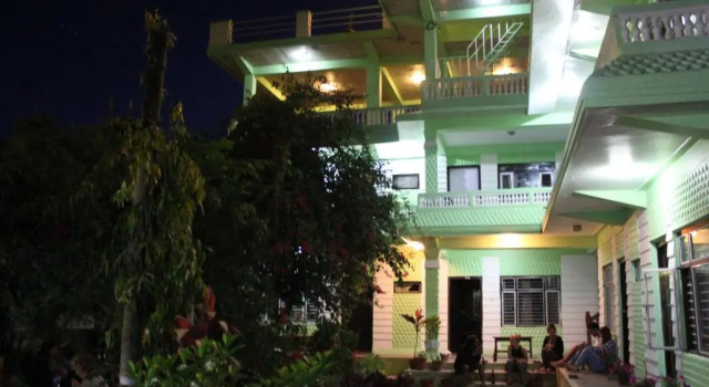 Kiwi Backpackers Hostel