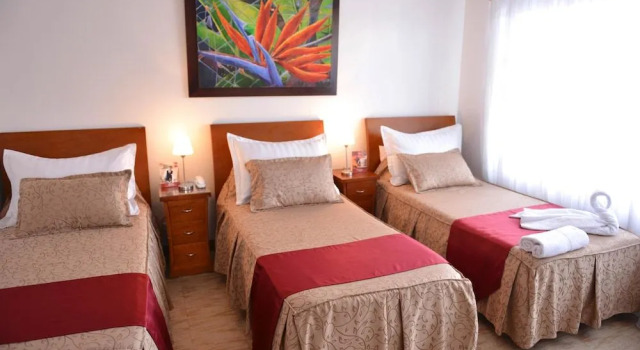 CM House - Hotel Moreno