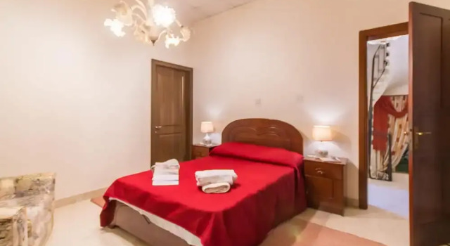 Madonnina Sunny Townhouse in Kalkara