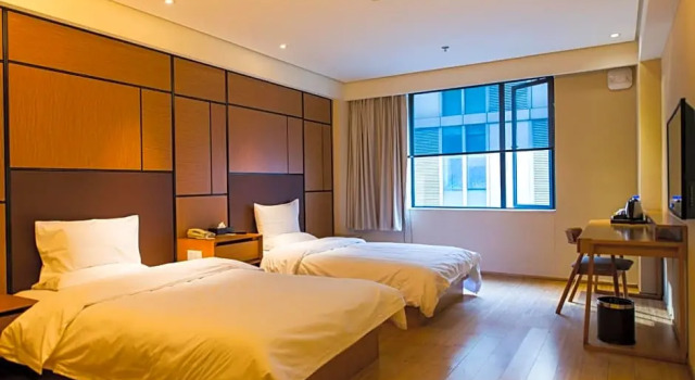 Номер Deluxe JI Hotel Shanghai Jiangqiao Wanda Plaza