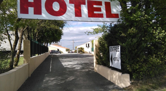 Hotel LX, Prenota Hotel Hotel a Aquitania con colazione, Colazione
