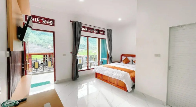 Simangande View & Resto by Staigo, Rezerwuj Hotel Tomok Sumatra