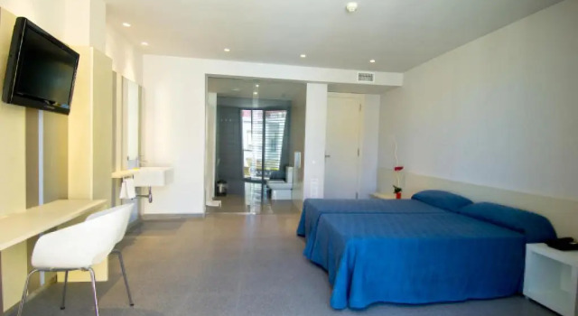 Двухместный номер Standard Hostal La Creu